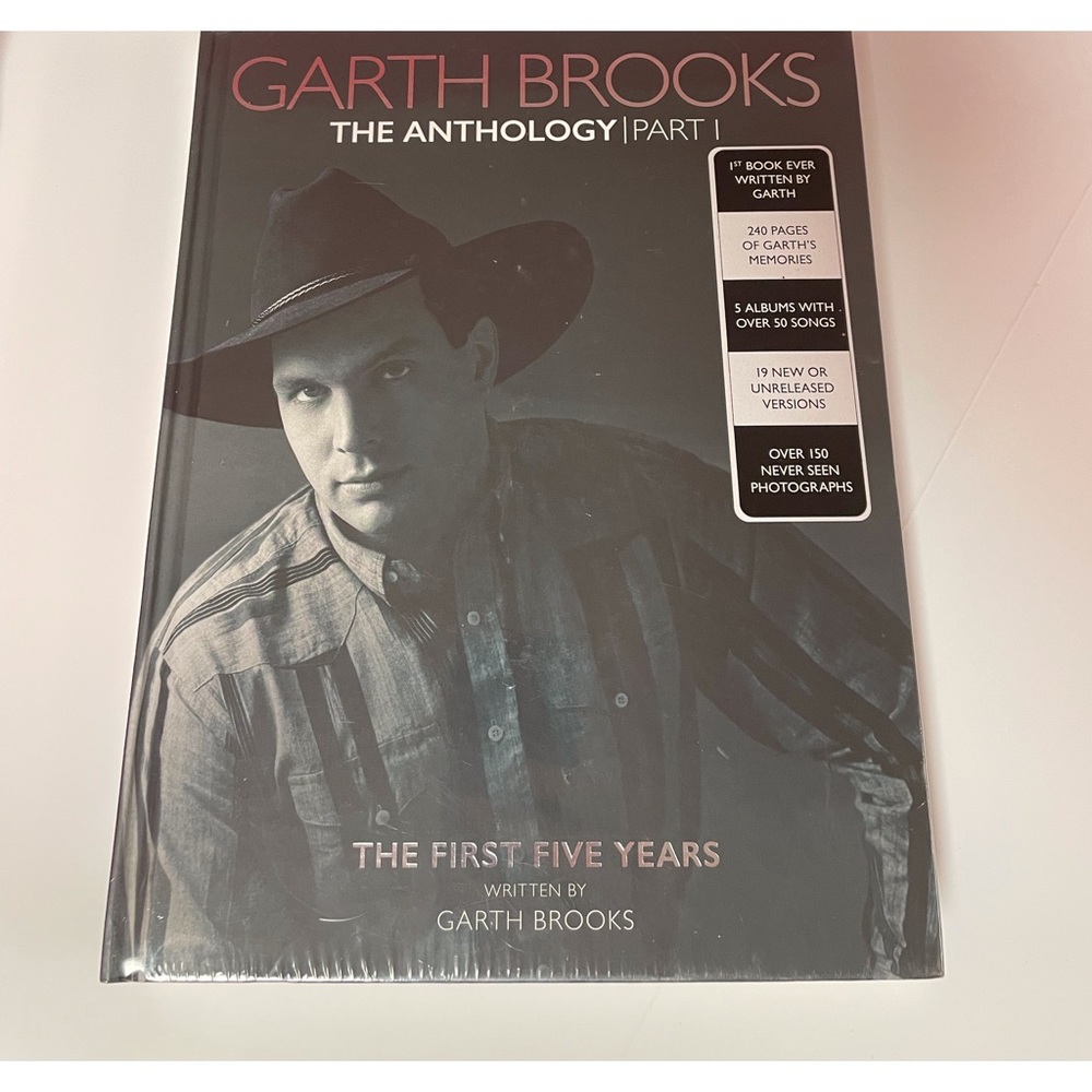 New Garth Brooks CDS and Book Anthology: The First Five Years Book and  5 CD's